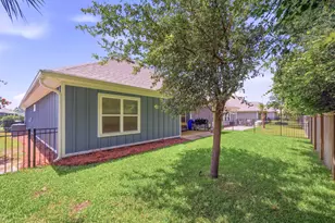 451 Lightning Bug Ln, Freeport, FL 32439 - Photo 34
