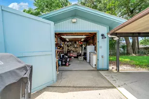 520 Bryn Mawr Blvd, Mary Esther, FL 32569 - Photo 2