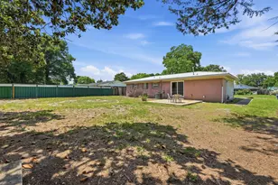 116 NW Holmes Blvd, Fort Walton Beach, FL 32548 - Photo 8