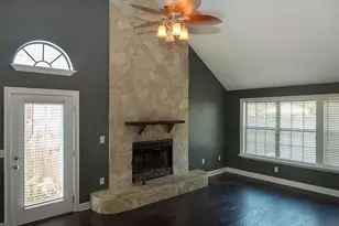 1066 Windmill Dr, Fort Walton Beach, FL 32547 - Photo 4
