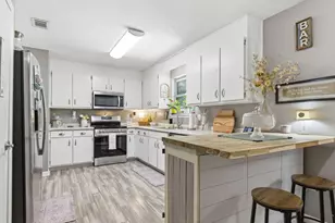 8368 Verdura St, Navarre, FL 32566 - Photo 8