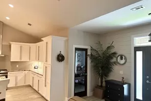 101 Alicia Dr, Crestview, FL 32536 - Photo 6