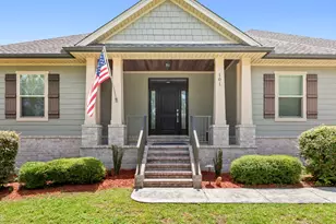 101 Alicia Dr, Crestview, FL 32536 - Photo 1