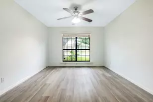 912 Al Hammett Rd, Mary Esther, FL 32569 - Photo 10