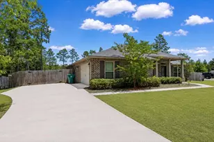 6458 Welannee Blvd, Laurel Hill, FL 32567 - Photo 6