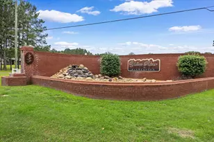 6458 Welannee Blvd, Laurel Hill, FL 32567 - Photo 4