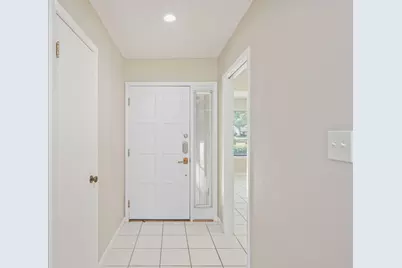 1219 Oakmont Drive #219, Niceville, FL 32578 - Photo 6