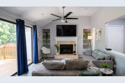 124 SE Elm Avenue #Unit 3C, Fort Walton Beach, FL 32548 - Photo 1