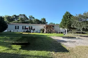 54 Cannon Dr, Paxton, FL 32538 - Photo 4
