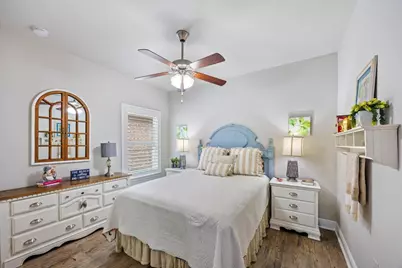 1692 Waterford Sound Boulevard, Gulf Breeze, FL 32563 - Photo 18