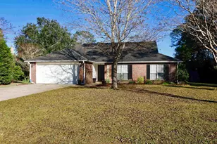 2372 Sarena Ct, Navarre, FL 32566 - Photo 6