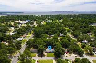 59 NE Oregon Dr, Fort Walton Beach, FL 32548 - Photo 2