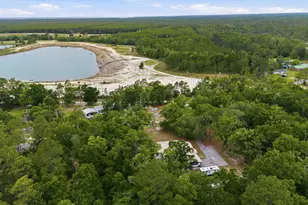 1259 Black Creek Blvd, Freeport, FL 32439 - Photo 22