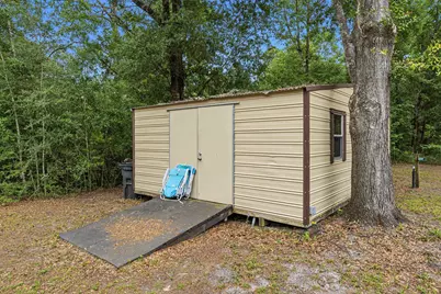 1259 Black Creek Boulevard, Freeport, FL 32439 - Photo 14