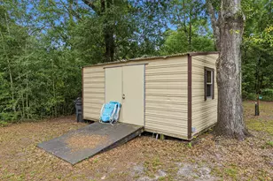 1259 Black Creek Blvd, Freeport, FL 32439 - Photo 14