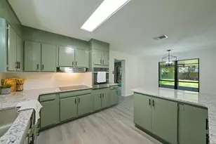 46 NW Hemlock Dr, Fort Walton Beach, FL 32548 - Photo 4