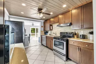 125 Malaga Pl, Panama City Beach, FL 32413 - Photo 14