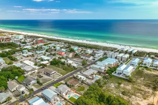 125 Malaga Pl, Panama City Beach, FL 32413 - Photo 34