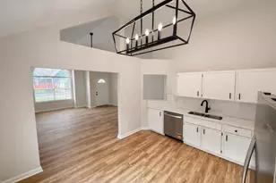 3047 Yorktown Cir, Fort Walton Beach, FL 32547 - Photo 4