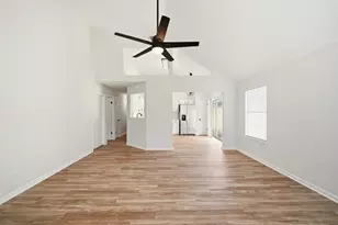 3047 Yorktown Cir, Fort Walton Beach, FL 32547 - Photo 12
