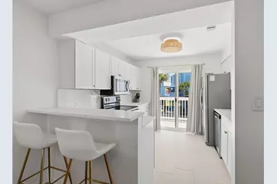 8522 Gulf Boulevard #APT 20, Navarre, FL 32566 - Photo 8