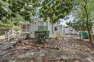 2 Sarah Ln, Fort Walton Beach, FL 32547 - Photo 2