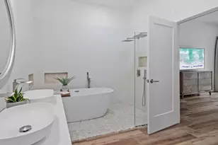24 Captiva Cir, Miramar Beach, FL 32550 - Photo 48