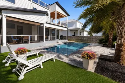 213 Pinetree Drive, Panama City Beach, FL 32413 - Photo 2
