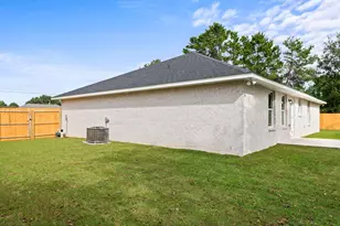 2727 Braswell St, Navarre, FL 32566 - Photo 32