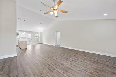 2727 Braswell Street, Navarre, FL 32566 - Photo 14