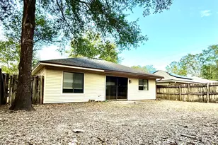 2908 Alpine Pl, Niceville, FL 32578 - Photo 16