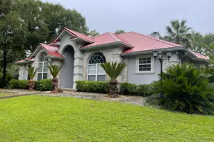 205 Wedgewood Ln, Crestview, FL 32536 - Photo 1