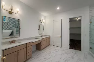 241 Grandview Ave, Valparaiso, FL 32580 - Photo 14