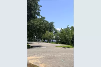 241 Grandview Avenue, Valparaiso, FL 32580 - Photo 28