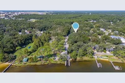 241 Grandview Avenue, Valparaiso, FL 32580 - Photo 4