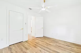 241 Grandview Ave, Valparaiso, FL 32580 - Photo 48