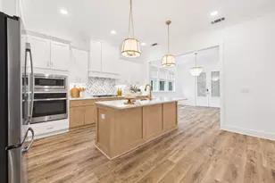 241 Grandview Ave, Valparaiso, FL 32580 - Photo 8
