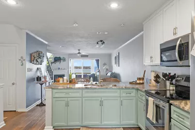 214 Snug Harbour Drive #20, Shalimar, FL 32579 - Photo 8