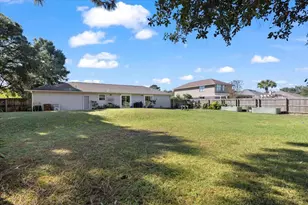 7318 Manatee St, Navarre, FL 32566 - Photo 24