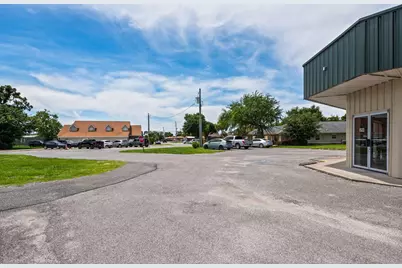 2401 Ruth Hentz Avenue #Suite 100, Panama City, FL 32405 - Photo 18