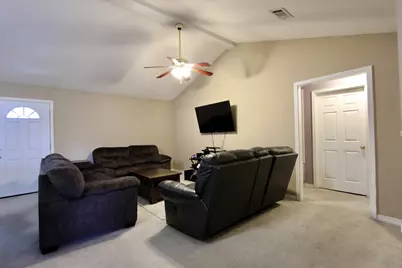 220 Tiffot Court, Crestview, FL 32539 - Photo 4