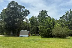 281 S Suttles Dr, Defuniak Springs, FL 32433 - Photo 10