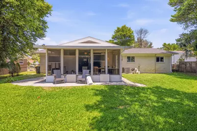 326 NW Leah Miller Drive, Fort Walton Beach, FL 32548 - Photo 32