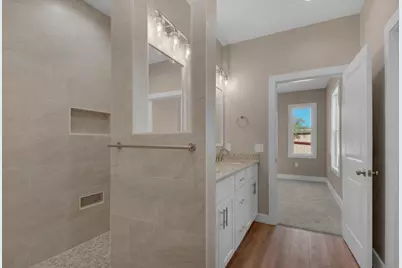 431 Adams Avenue, Valparaiso, FL 32580 - Photo 20