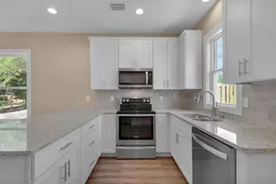 431 Adams Ave, Valparaiso, FL 32580 - Photo 8