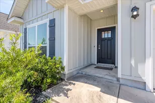 210 Lyla Ln, Crestview, FL 32539 - Photo 4