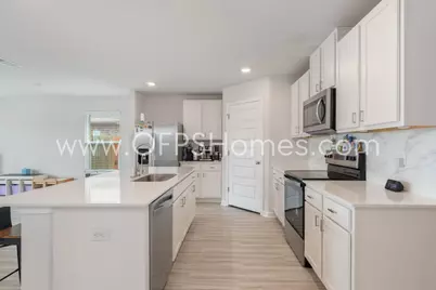 4627 Naval Court, Crestview, FL 32539 - Photo 12
