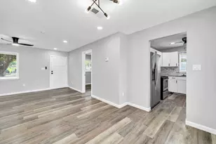 900 Bryn Mawr Blvd, Mary Esther, FL 32569 - Photo 10