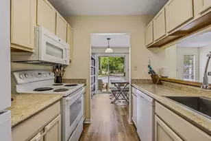 31 SE Park Circle, Fort Walton Beach, FL 32548 - Photo 14