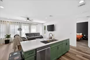 100 SE Carson Dr, Fort Walton Beach, FL 32548 - Photo 6